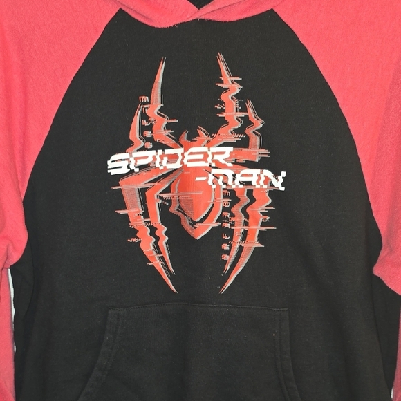 Marvel Black and Red Spider-Man Hoodie - Picture 4 of 4